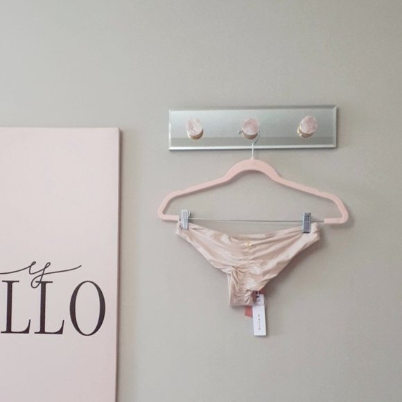 NWT Pilyq shimmer shell bralette bikini top & ruched teeny bikini bottom set - Picture 7 of 7